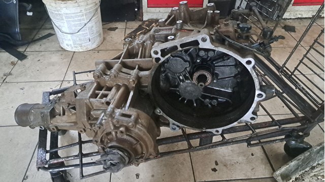 Compre Caixa de Mudança montada (caixa mecânica de velocidades) Mitsubishi Outlander 