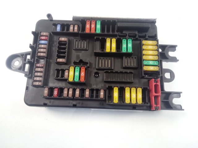 61149389070 BMW Unidade de dispositivos de segurança