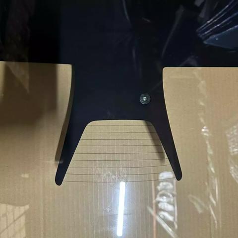 Pára-brisas Tesla Model 3 preço, a partir de 430,35 USD