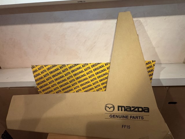 Compre DFR552110 Mazda Pára-lama dianteiro direito