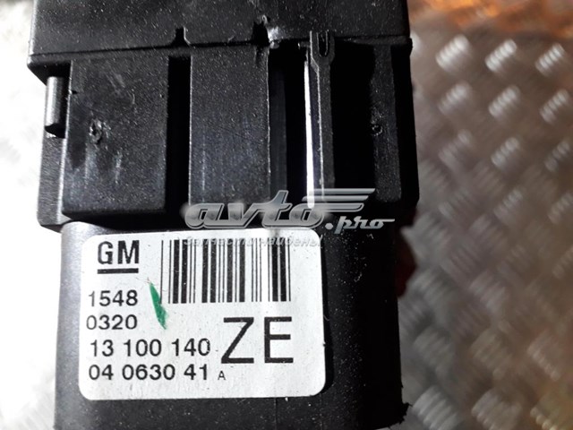 Sapatas do freio traseiras de disco Opel 13100140 preço, a partir de 22,93 USD