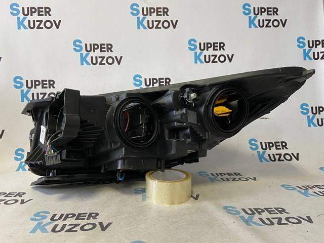 Luz direita GJ5Z13008G Ford