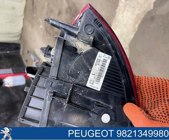 Lanterna traseira esquerda externa Peugeot/Citroen 9821349980 preço, a partir de 223,69 USD