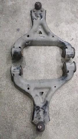 A4473303100 Mercedes Braço oscilante inferior esquerdo de suspensão dianteira