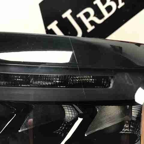 Lanterna traseira esquerda Land Rover LR136857 preço, a partir de 516,39 USD