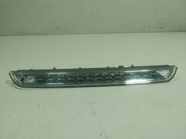 Sinal de parada traseiro adicional para Citroen C3 AIRCROSS II 2R, 2C