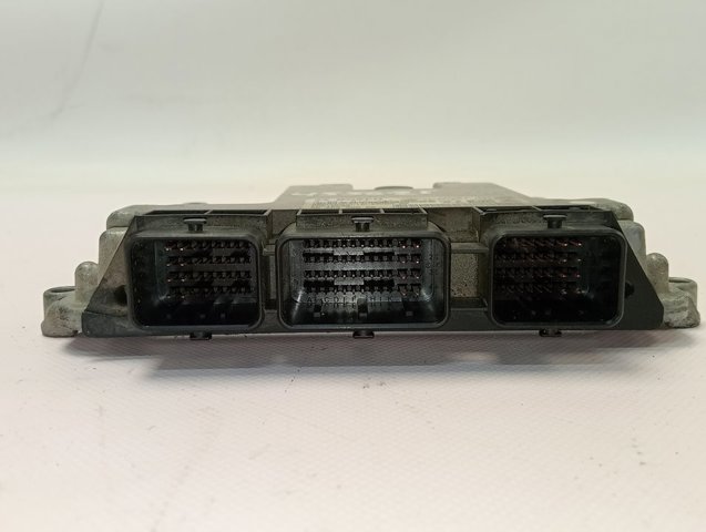 Módulo de direção (Centralina eletrônica) de motor Peugeot/Citroen 0281013334 preço, a partir de 92,10 USD