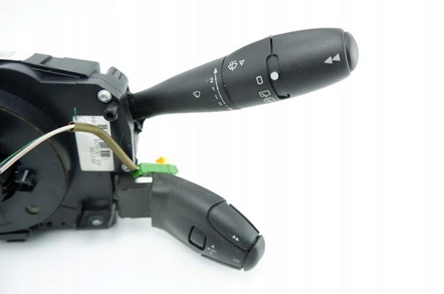 96630724XT Peugeot/Citroen Comutador instalado na coluna da direção, montado