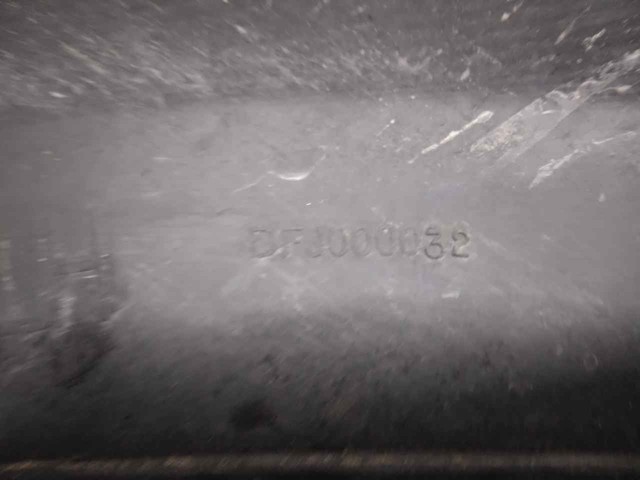  Land Rover DFJ000032