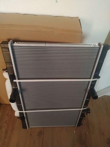 Radiador de esfriamento de motor Polcar 27X1081 preço, a partir de 119,74 USD