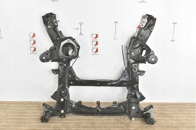 Viga de suspensão dianteira (plataforma veicular) BMW 6884852