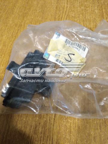 Lanterna da luz de fundo de matrícula traseira General Motors 9192061 preço, a partir de 12,94 USD