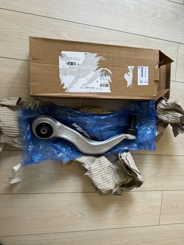 Compre 31108865623 BMW Braço oscilante inferior esquerdo de suspensão dianteira