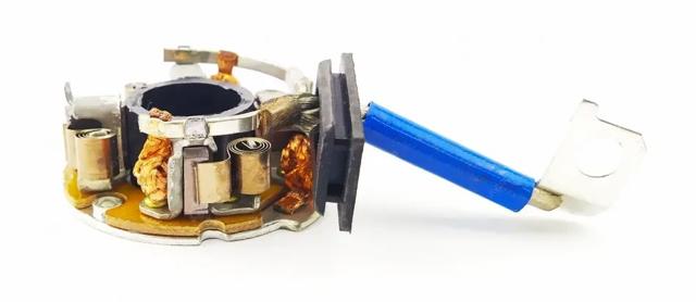 Porta-escovas do motor de arranco Parts-Mall PXPECC001 preço, a partir de 5,32 USD