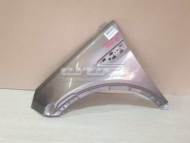 Pára-lama dianteiro esquerdo LR061384 Land Rover