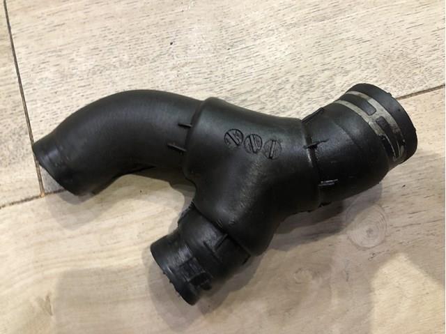 Mangueira (cano derivado) de bomba de água de admissão 90536633 General Motors