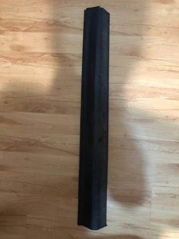 Compre KB7W51RA0E Mazda Moldura da porta dianteira direita