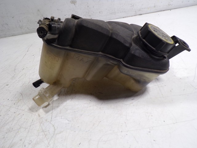 Tanque de expansão do sistema de esfriamento Land Rover LR060349 preço, a partir de 57,96 USD