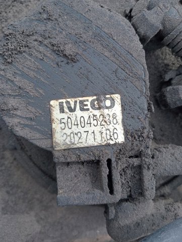 Compre 504045238 Iveco Sensor do nível de combustível no tanque