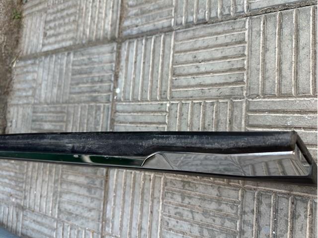 Moldura da porta traseira esquerda inferior Nissan/Infiniti 828776FR0A preço, a partir de 72,03 USD