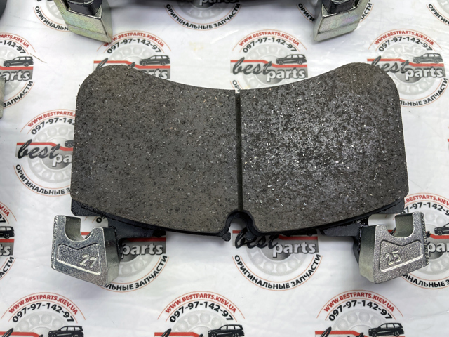 Sapatas do freio dianteiras de disco LR157174 Land Rover