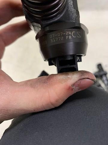 Compre 0414720313 Bosch Injetor de injeção de combustível