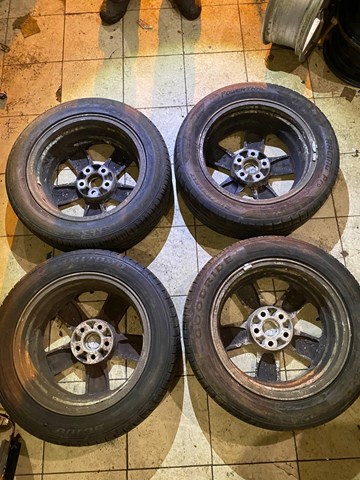  Discos de roda de aleação ligeira (de aleação ligeira, de titânio) Mitsubishi Outlander I SUV (CU) (2003 - 2008) I