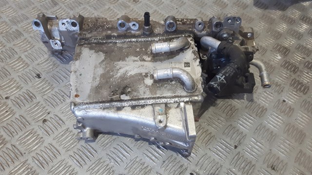 Compre 04L129766AJ VAG Tubo coletor esquerdo de admissão