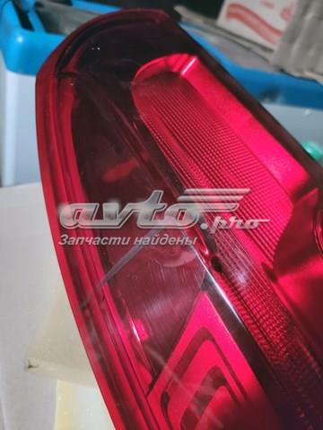 Lanterna traseira esquerda Fiat/Alfa/Lancia 52044717
