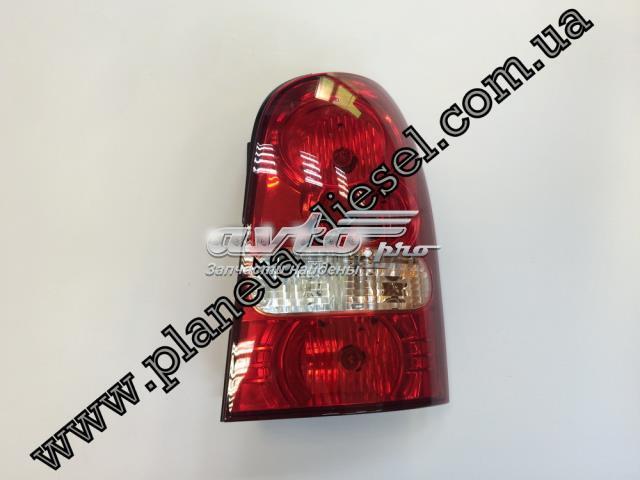 Lanterna traseira direita 8360208B12 Ssang Yong