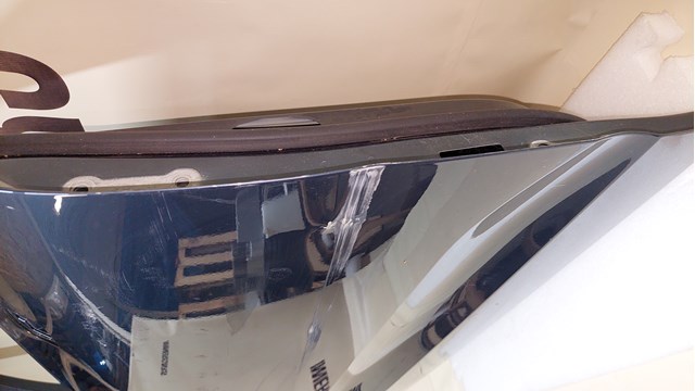Compre 32228849 Volvo Porta dianteira direita