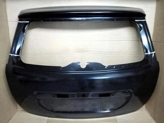  Porta traseira (3ª/5ª porta-malas (tampa de alcapão) Renault LOGAN II MCV carrinha (K8) (2013 - 2026) II MCV