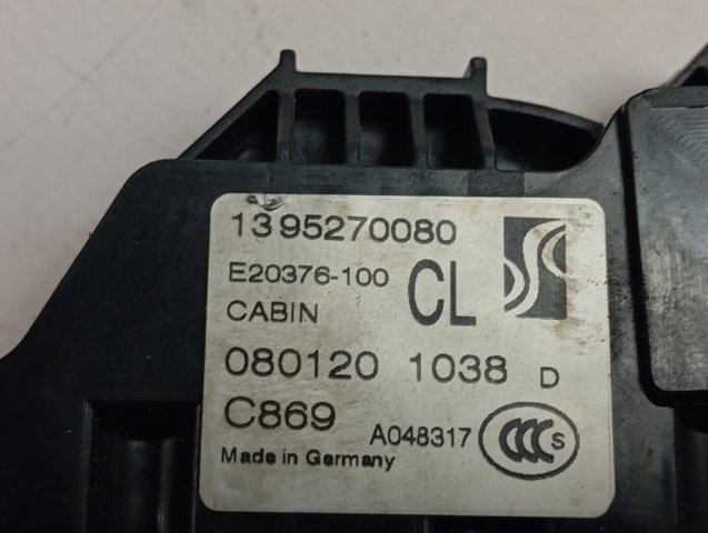 1395270080 Fiat/Alfa/Lancia Fecho da porta dianteira esquerda