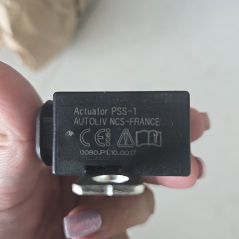 Cartucho pirotécnico de bateria recarregável principal VAG 4F0915519A