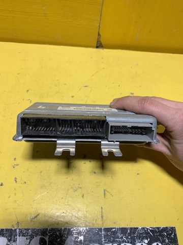 Unidade de controlo de suspensão pneumática AH4214D392AB Land Rover