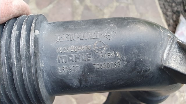 Cano derivado de ar, entrada de filtro de ar 165556691R Renault (RVI)