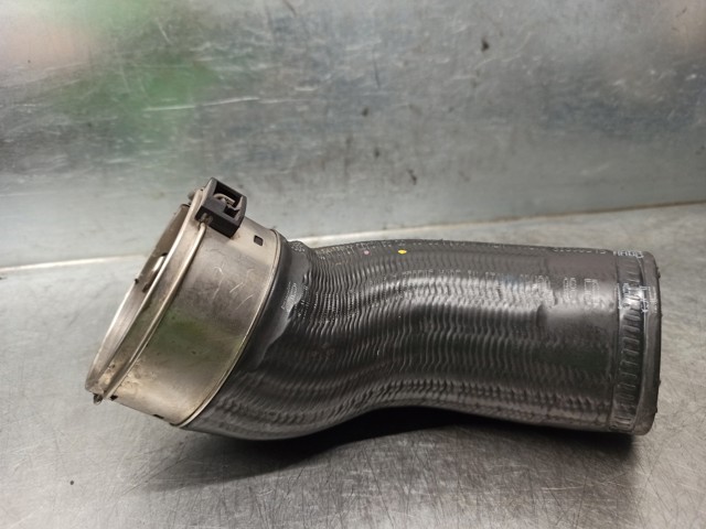 Compre 31338545 Volvo Mangueira (cano derivado) de intercooler