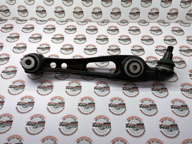 Compre LR084095 Land Rover Braço oscilante inferior direito de suspensão dianteira