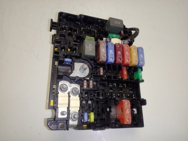 Unidade de dispositivos de segurança 9804848580 Peugeot/Citroen
