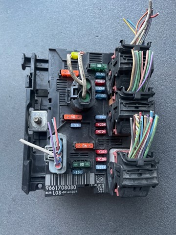 Compre 9661708080 Peugeot/Citroen 