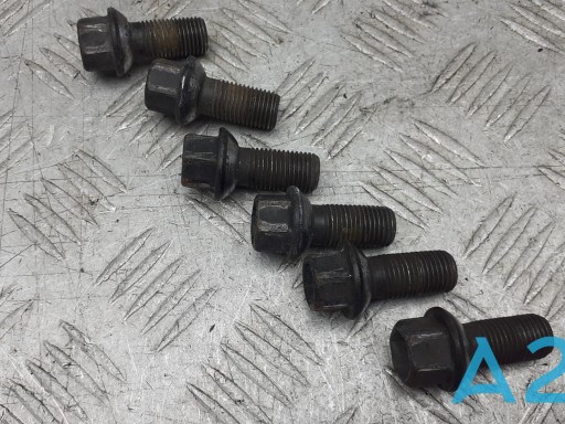Compre A0009901707 Mercedes Parafuso de roda