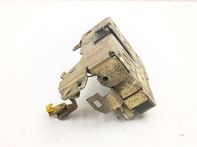 Fecho da porta dianteira esquerda Iveco 500314255 preço, a partir de 38,73 USD