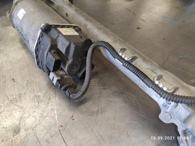 6896865 BMW Cremalheira da direção
