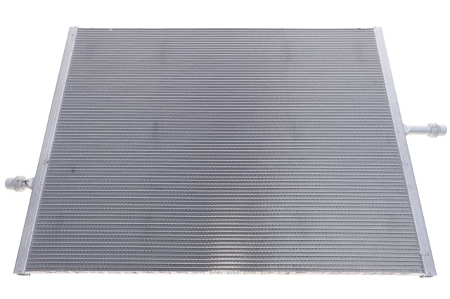 Radiador de esfriamento de motor adicional Mercedes 9075001300