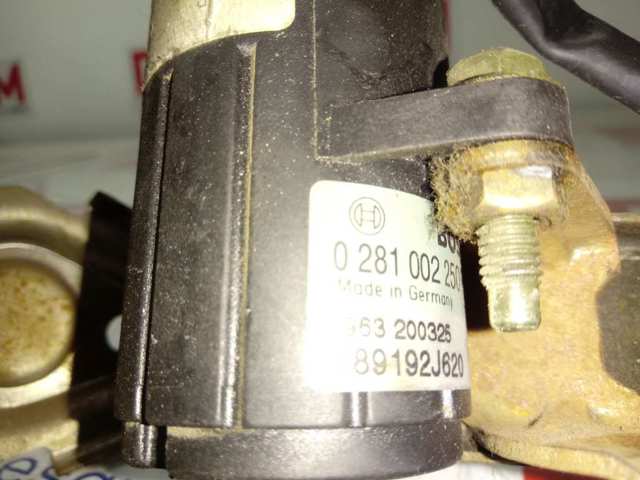 Compre 281002250 Nissan/Infiniti 