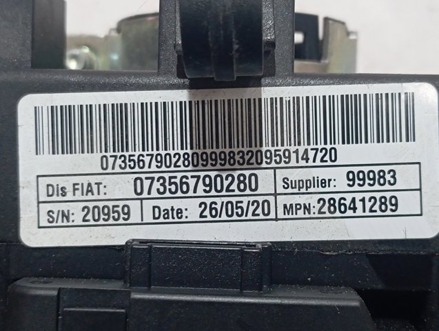 Comutador instalado na coluna da direção, montado Peugeot/Citroen 1684987580 preço, a partir de 144,72 USD
