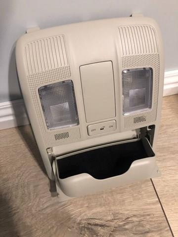 Compre KD4569971 Mazda Quebra-luz de iluminação de salão (de cabina)