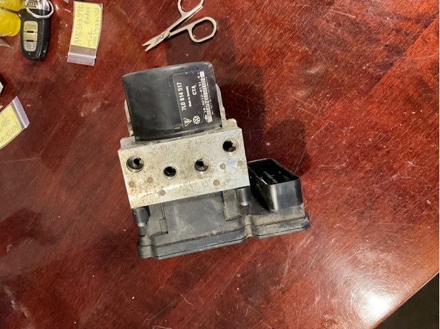 Unidade hidráulico de controlo ABS VAG 7L0614517