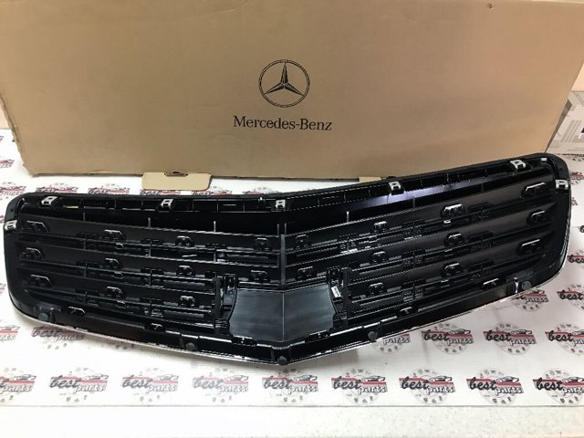 Grelha do radiador Mercedes A22188006839040 preço, a partir de 188,73 USD