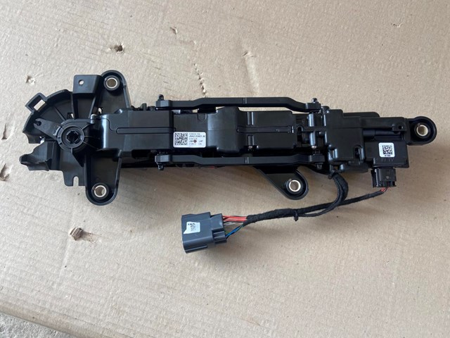 Maçaneta dianteira esquerda externa da porta Land Rover LR168643 preço, a partir de 213,13 USD